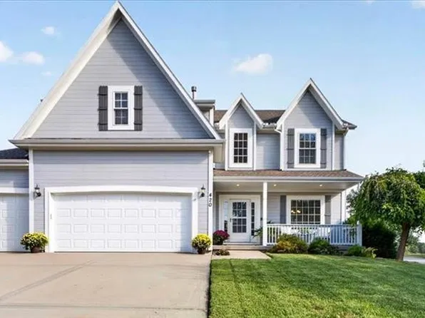 420 Shannon Ave, Smithville, MO 64089