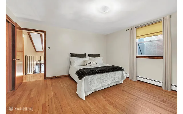 Sold by Douglas Elliman | media 40