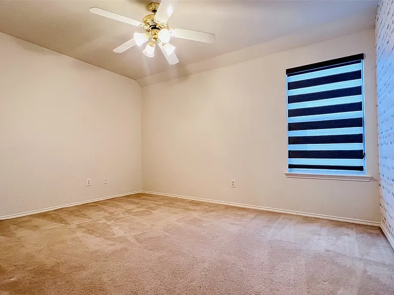 818 Green Pond Dr — Photo 35