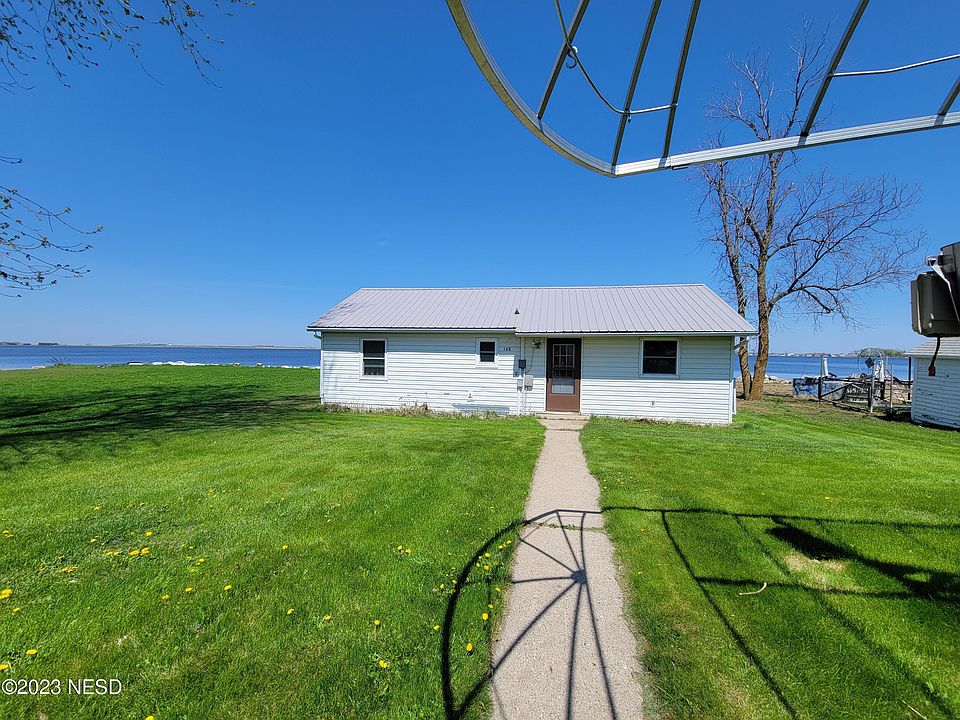 148 E Lakeshore Dr, Waubay, SD 57273 MLS 331775 Zillow
