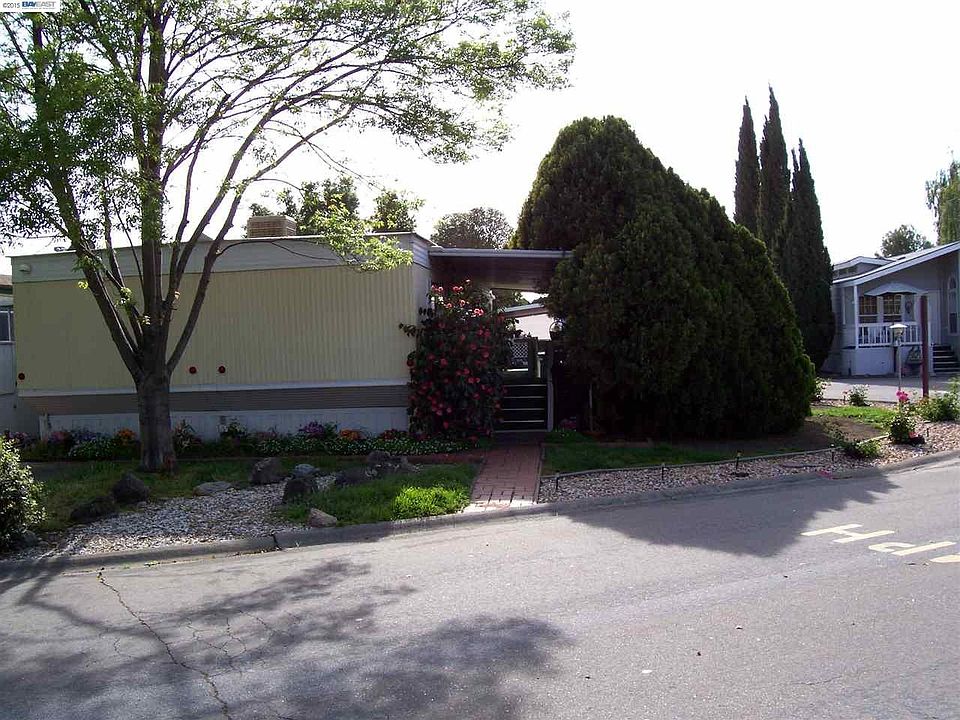 2nd image of 1177 Via Cristobal
