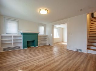 106 N 38th St, Omaha, NE 68131