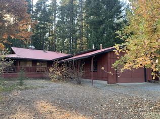 21 Swift Creek Rd, Trinity Center, CA 96091