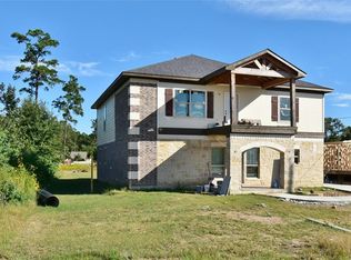 207 County Road 3550, Cleveland, TX 77327