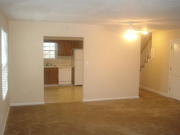 3rd image of 114 Dalewood Ave