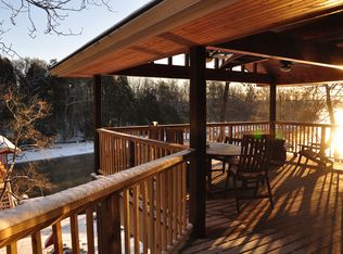 2408 N Shore Acres Rd, Soddy Daisy, TN 37379