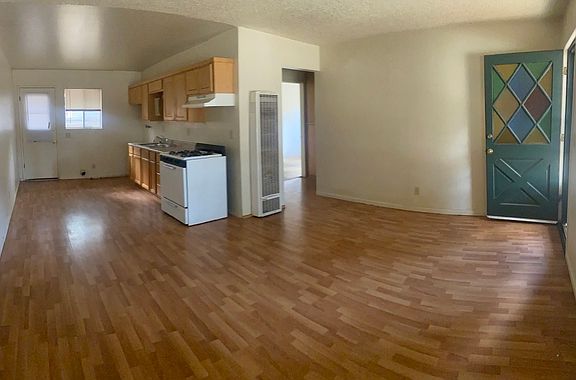 2nd image of 101 N Shore Dr #2