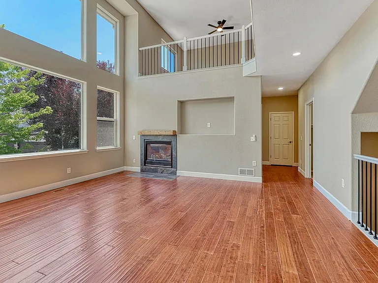 10202 Nickolas Ave — Photo 12