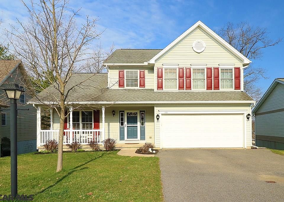 1st image of 221 Ghaner Dr