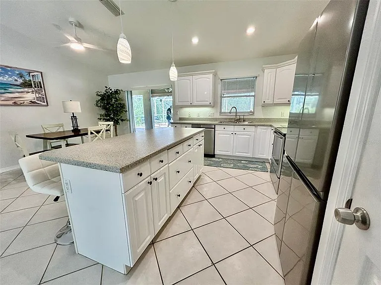 142 Solana St — Photo 7
