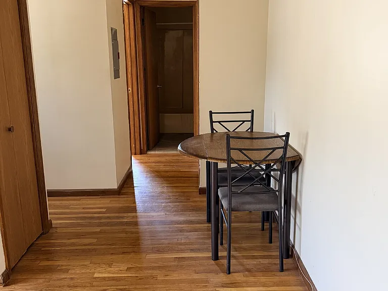 95 4th St #2 — Photo 5