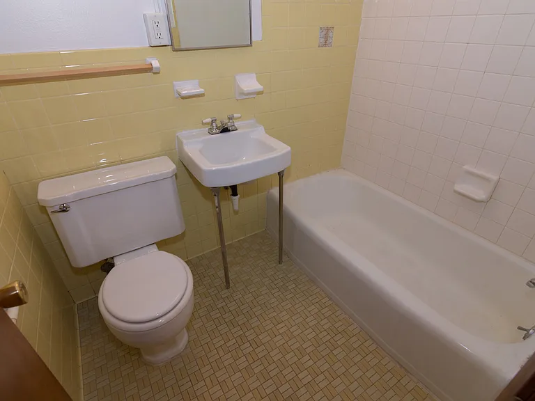 Blaisdell Avenue Apartments — Photo 18