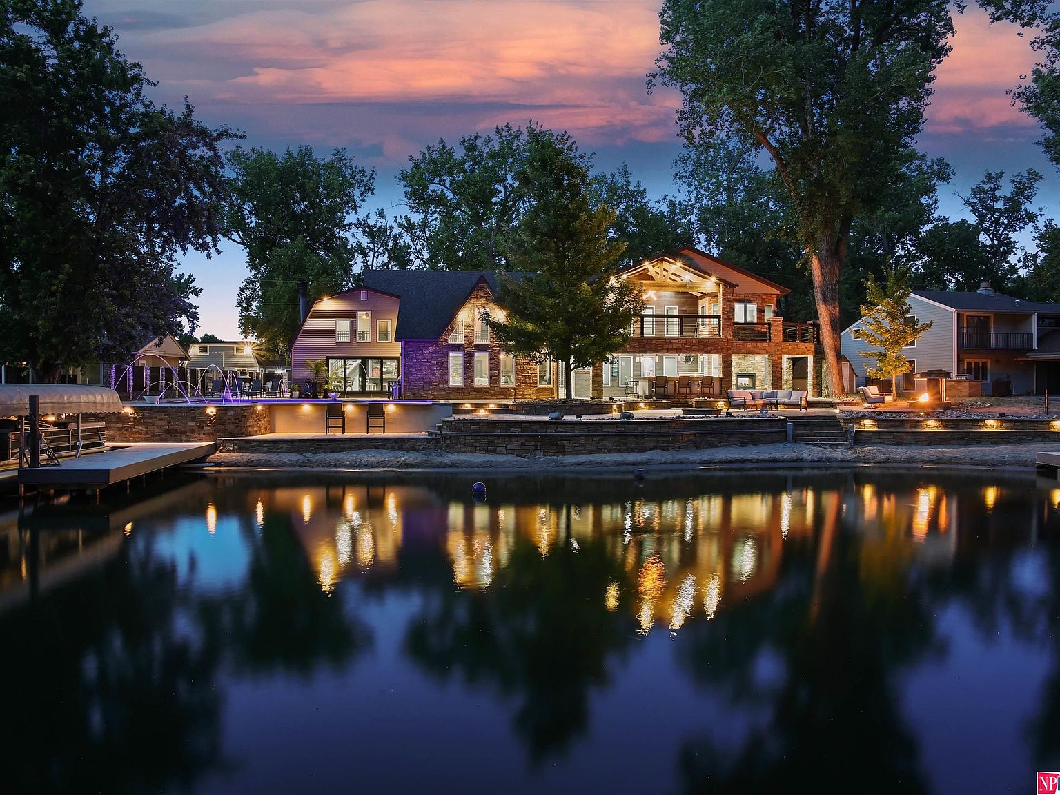 洋書 Property companies and the construction 1067 Timber Ln, Fremont, NE 68025 | Zillow