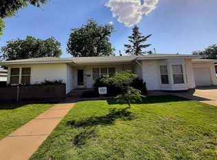 709 S Poplar St, Kermit, TX 79745