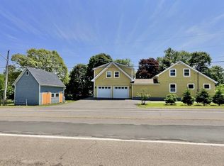 22 Maple Ave, Charlottetown, PE C1A6E1