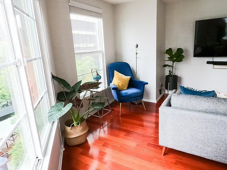 1435 India St #407 — Photo 23