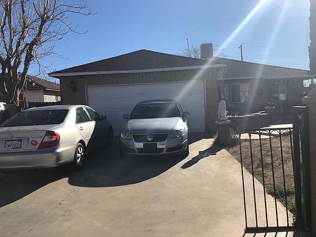 2nd image of 38720 Puerta Ave