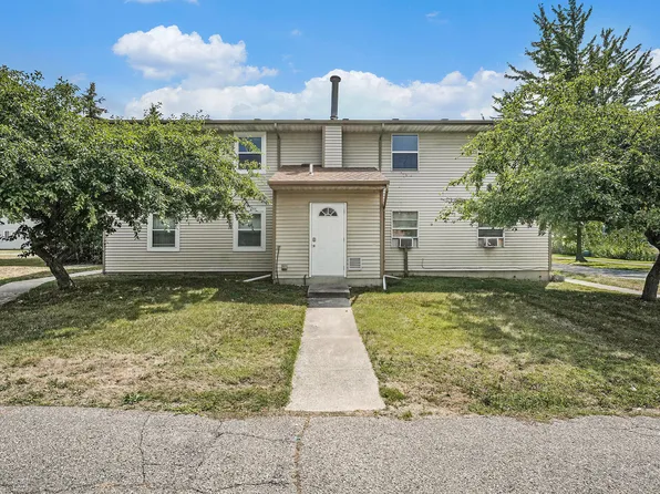 403 Stratford Way, Holland, MI 49423