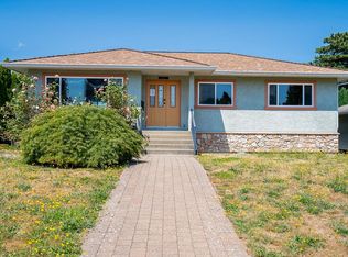 4871 Highlawn Dr, Burnaby, BC V5C3T2