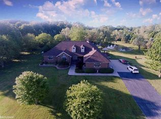 9560 Division Rd, Columbus, MI 48063