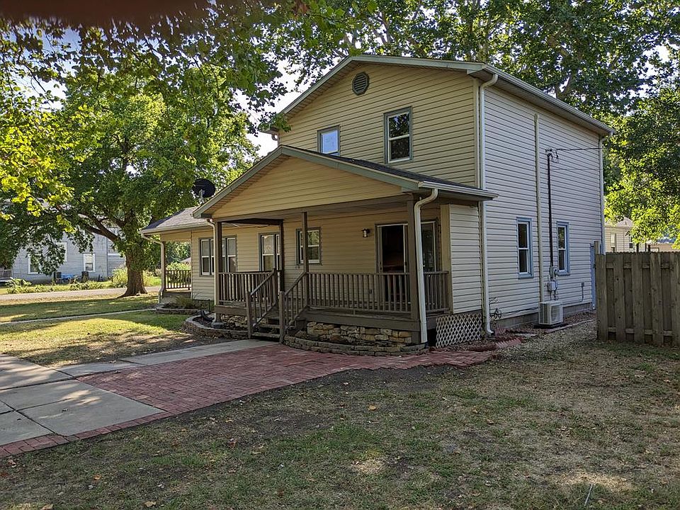 300 W 5th St, Solomon, KS 67480 Zillow