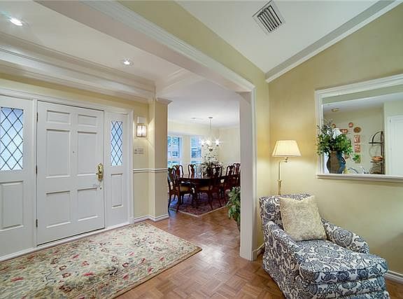 4th image of 2426 Brookcrest Pl