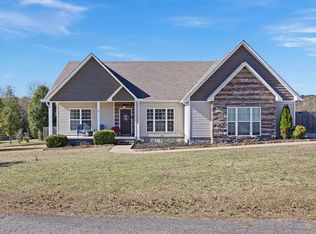 286 Greystone Ln, Russellville, AR 72802