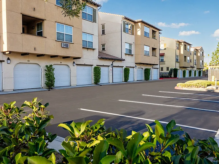 Paseos At Magnolia Luxury Apartments Homes — Photo 109