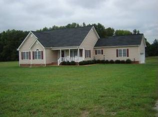 11350 Shannon Dr, Dewitt, VA 23840