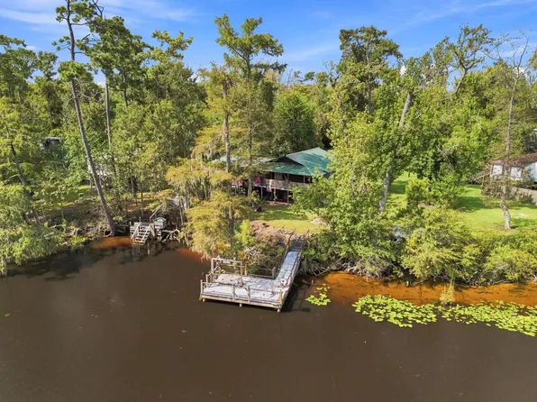 1426 Edwards Rd, Sulphur, LA 70663