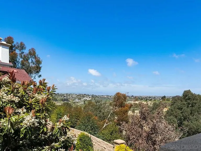 760 Harbor Cliff Way #118 — Photo 8
