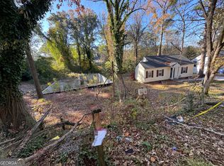 2034 Arlington Cir NW, Atlanta, GA 30318