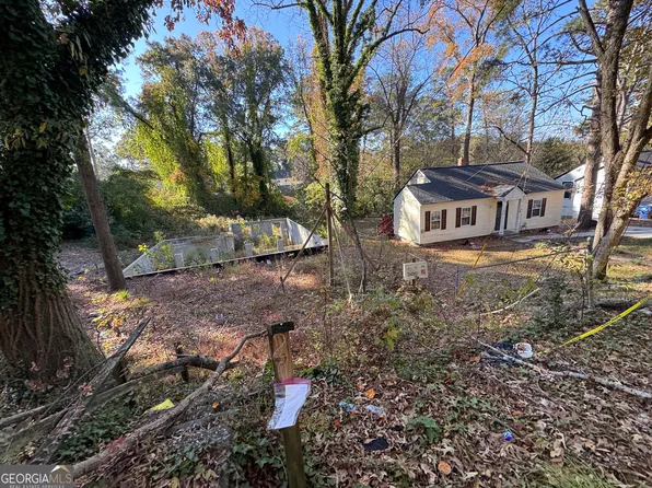 2034 Arlington Cir NW, Atlanta, GA 30318