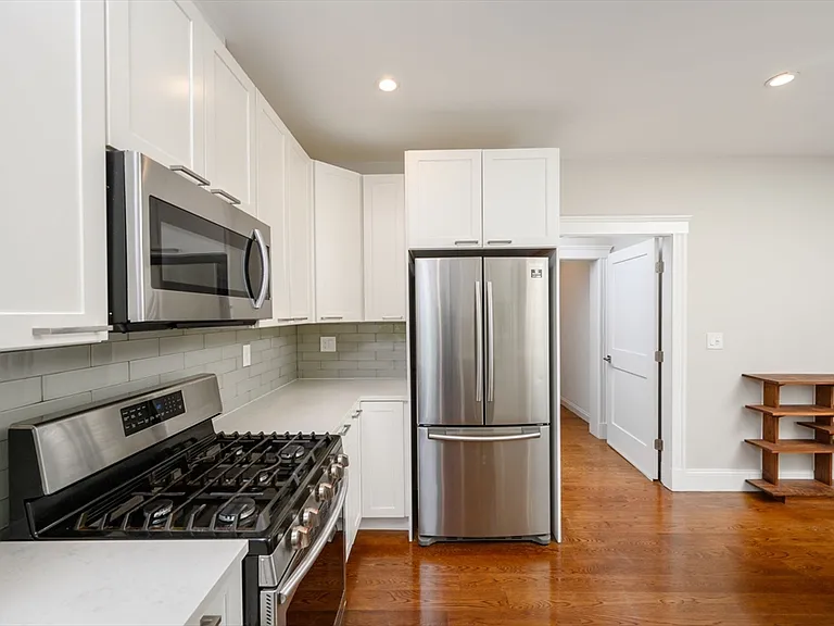 24 Mount Ida Rd #2 — Photo 6