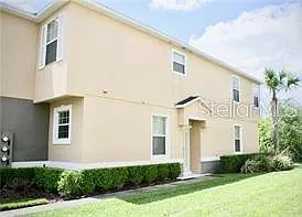 3 bed, 2.5 bath, 1800 sqft, $2,500 — Photo 3