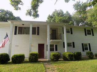 414 Cottage Ln, Neosho, MO 64850