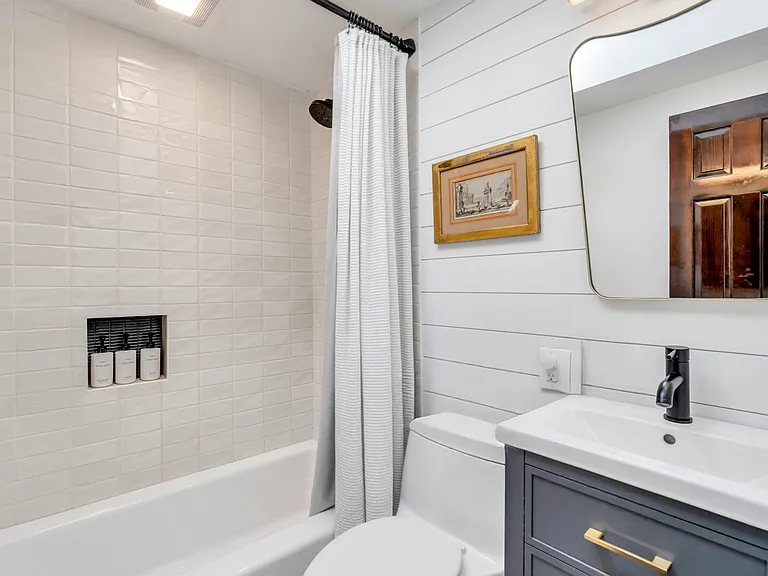306 Montauk Hwy — Photo 23