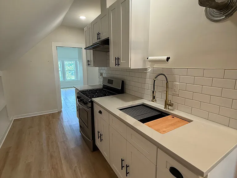 374 Union Ave #3A — Photo 4