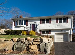34 Emerald St, Quincy, MA 02169