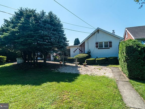 2nd image of 58 Kiernan Ave
