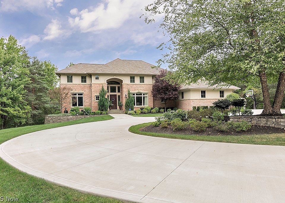 1st image of 104 Partridge Ln