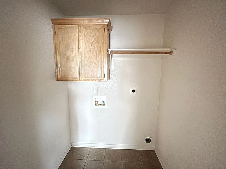 3206 Dannen Court — Photo 8