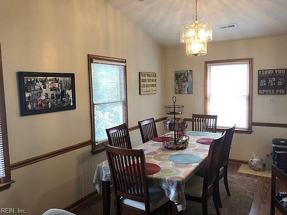 3rd image of 707 Michelle Dr