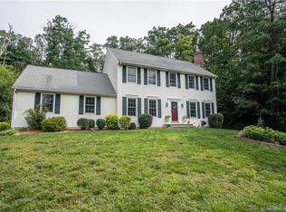 108 Brooks Rd, Middletown, CT 06457