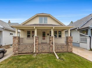 2184 S 92nd St, West Allis, WI 53227