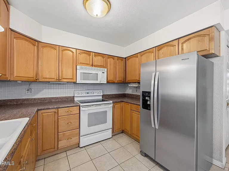 5704 E Aire Libre Ave #1048 — Photo 7