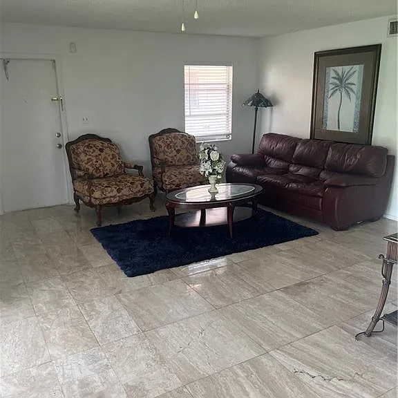 1400 Pompei Ln #6 — Photo 15
