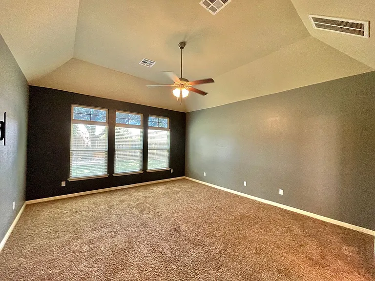 3607 Rusack Dr — Photo 17