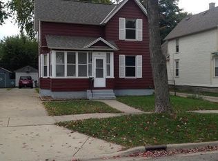 84 E 15th St, Holland, MI 49423