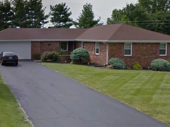 106 Strawberry Ln, Campbellsville, KY 42718